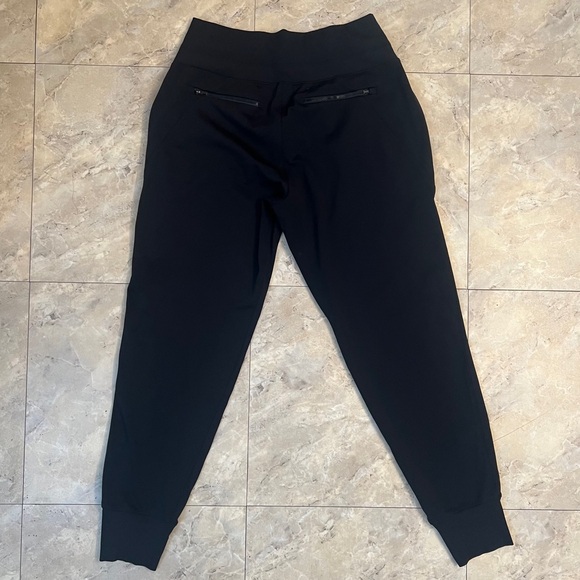 Athleta Mid-rise Venice Jogger - TALL - Picture 5 of 7